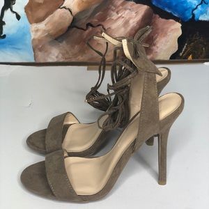 Wild Diva Open Toe taupe suede Wrap sandal